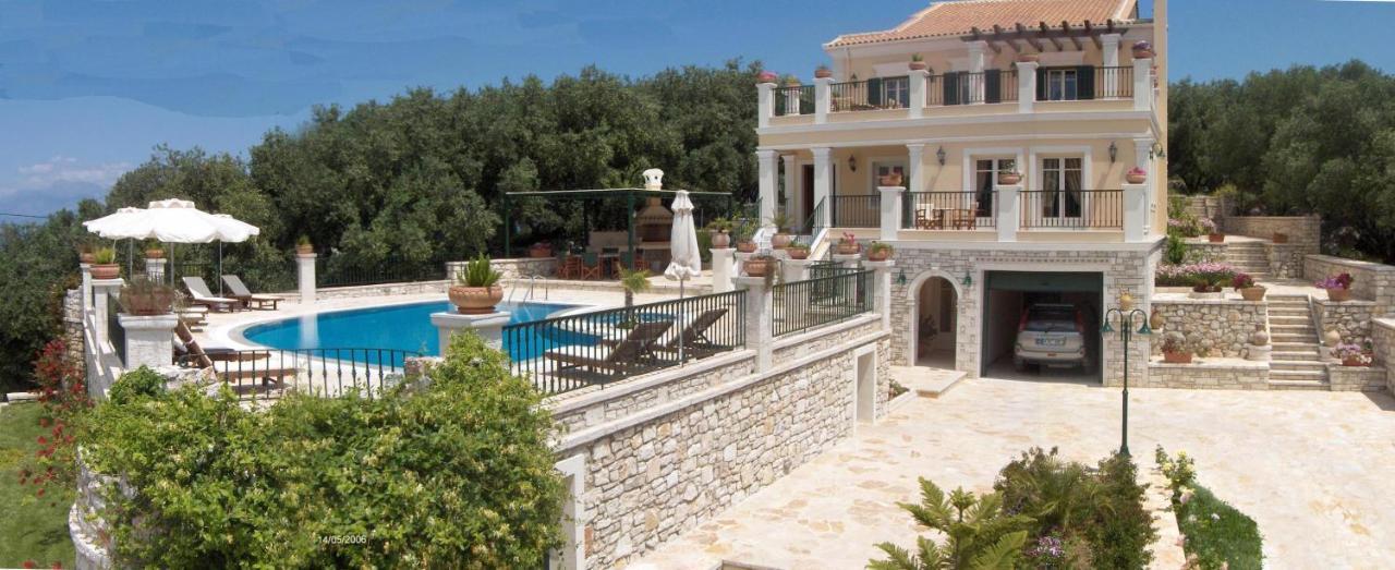 Kamelia Villa